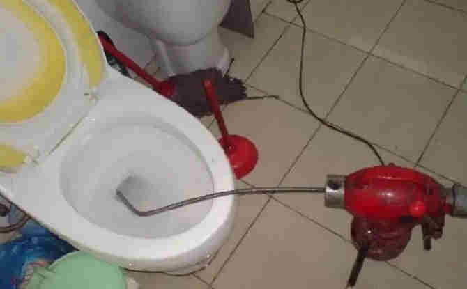 梁平区马桶通下水